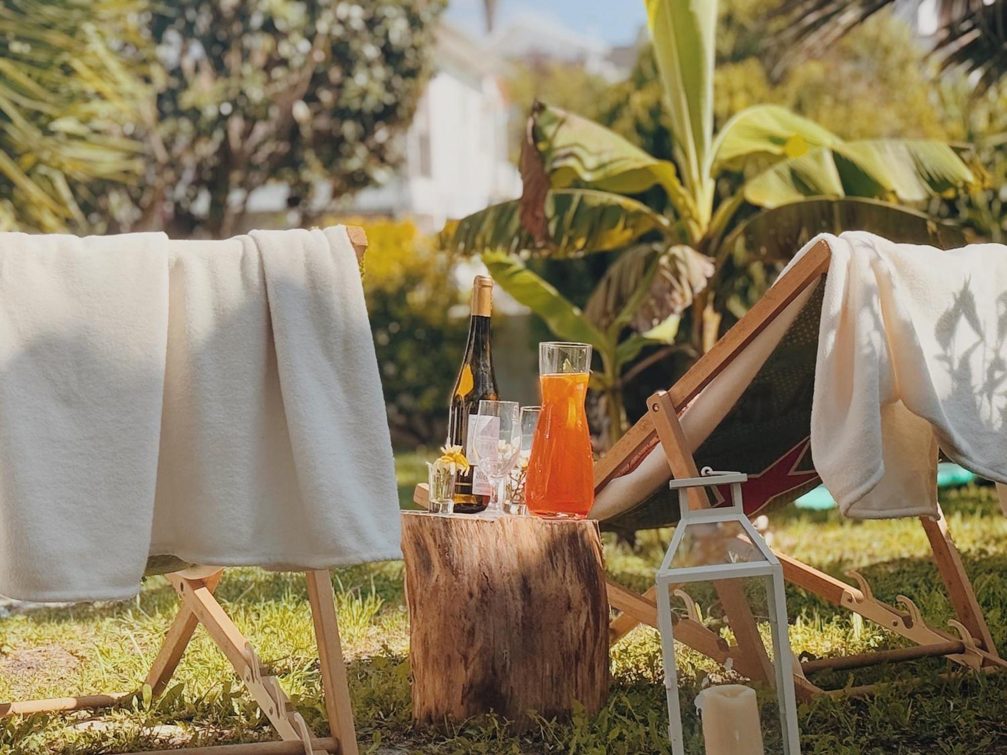 Gasthof Coastal Garden Paradise Retreat- 6 Min From The Charneca (Setubal)